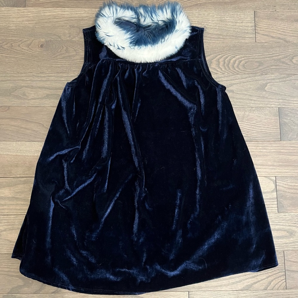 Holiday dress girls size 6/7